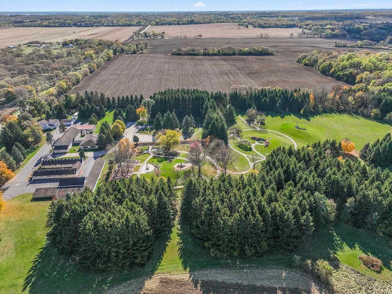 10330 336th Ave Twin Lakes, WI 53181 - Thumbnail 4