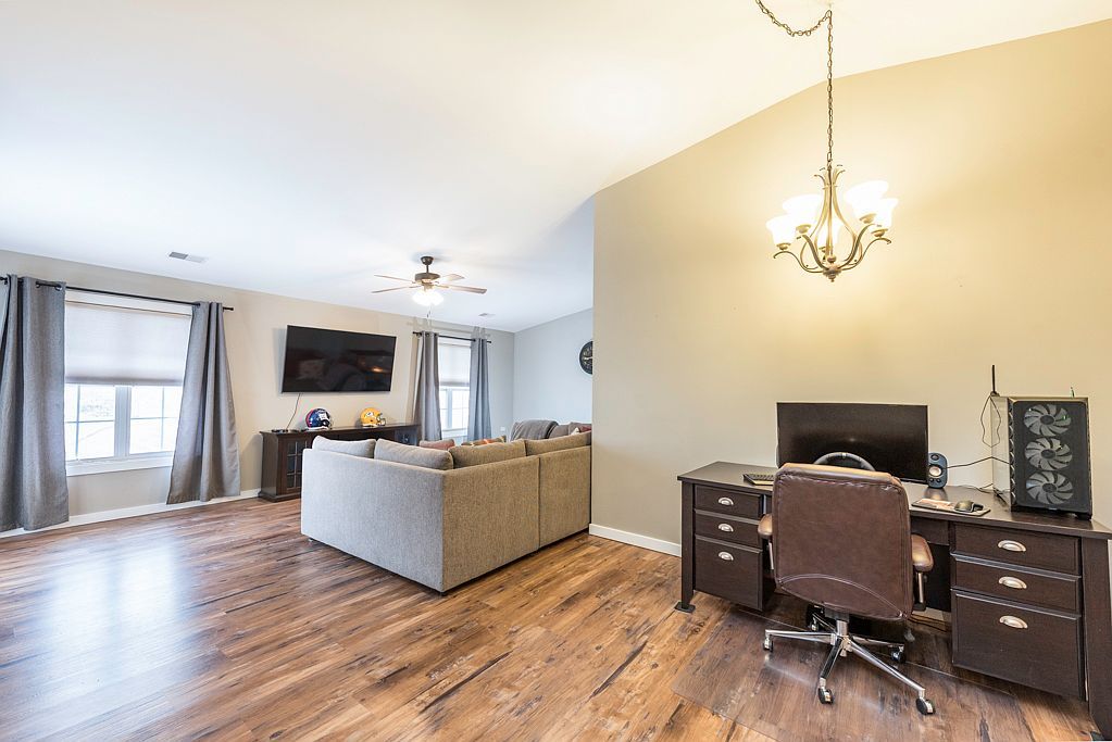 25151 87th St UNIT 5 Salem, WI 53168 - Thumbnail 4