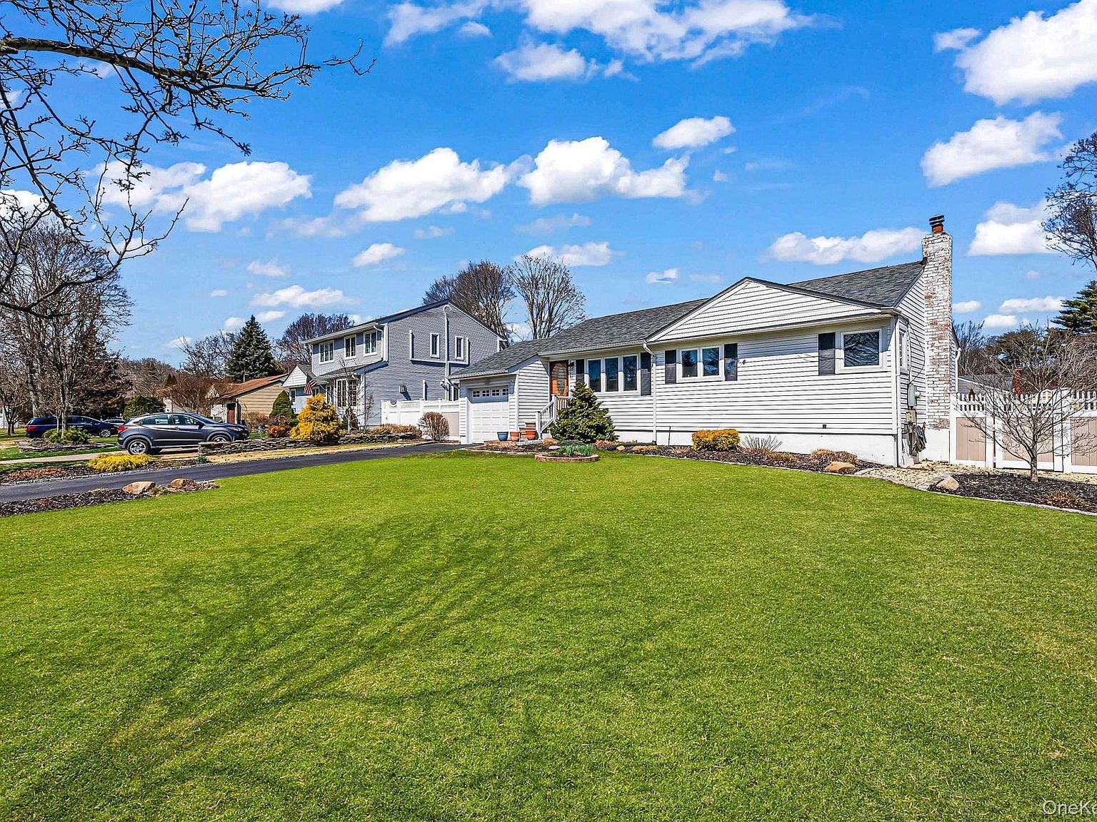 7 Gedney Ave Smithtown, NY 11787 - Thumbnail 4