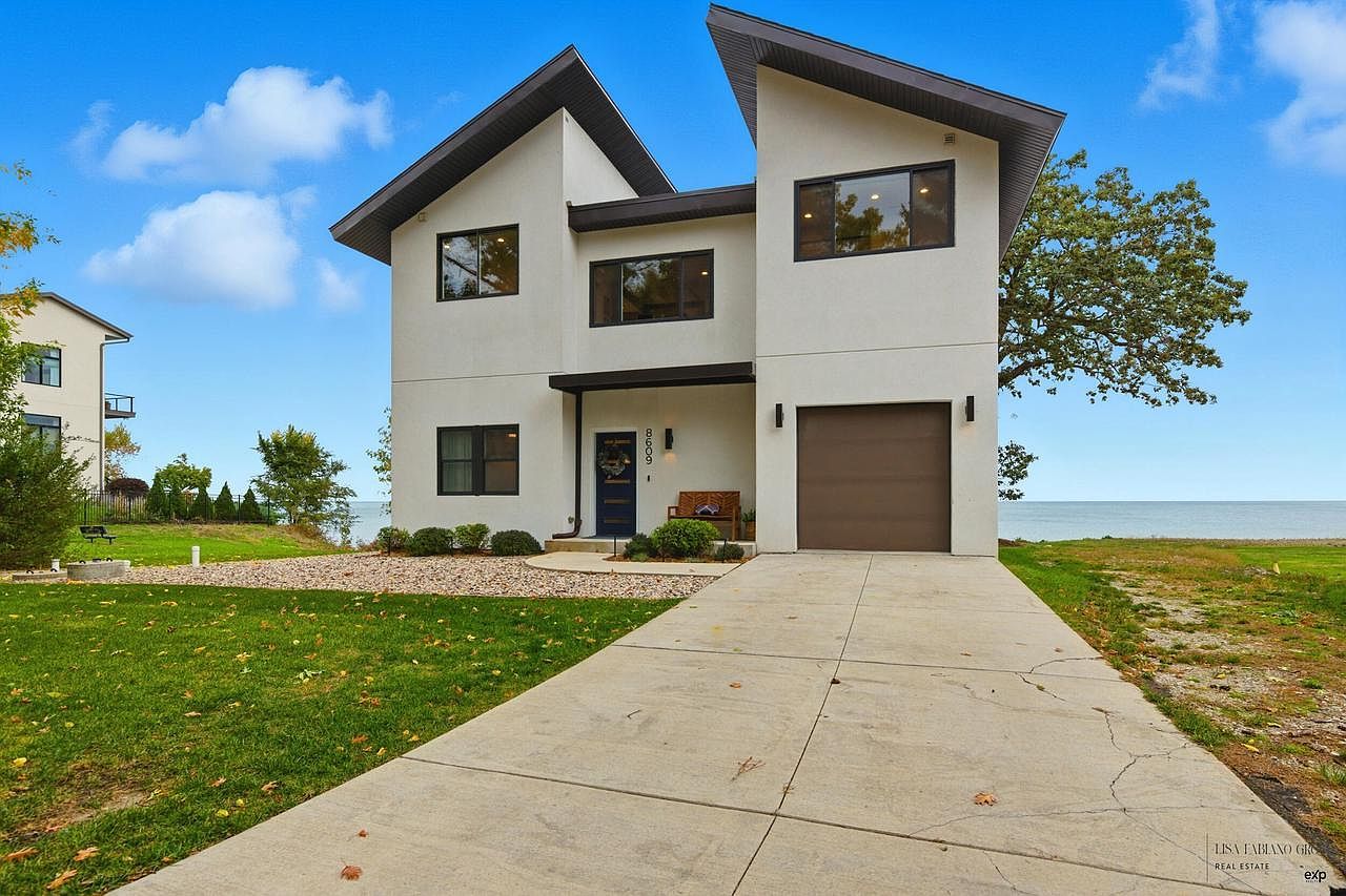 8609 Lakeshore Dr Pleasant Prairie, WI 53158 - Thumbnail 4