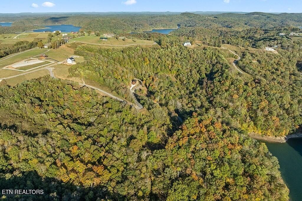 Crappie Ln Hilham, TN 38568 - Thumbnail 4