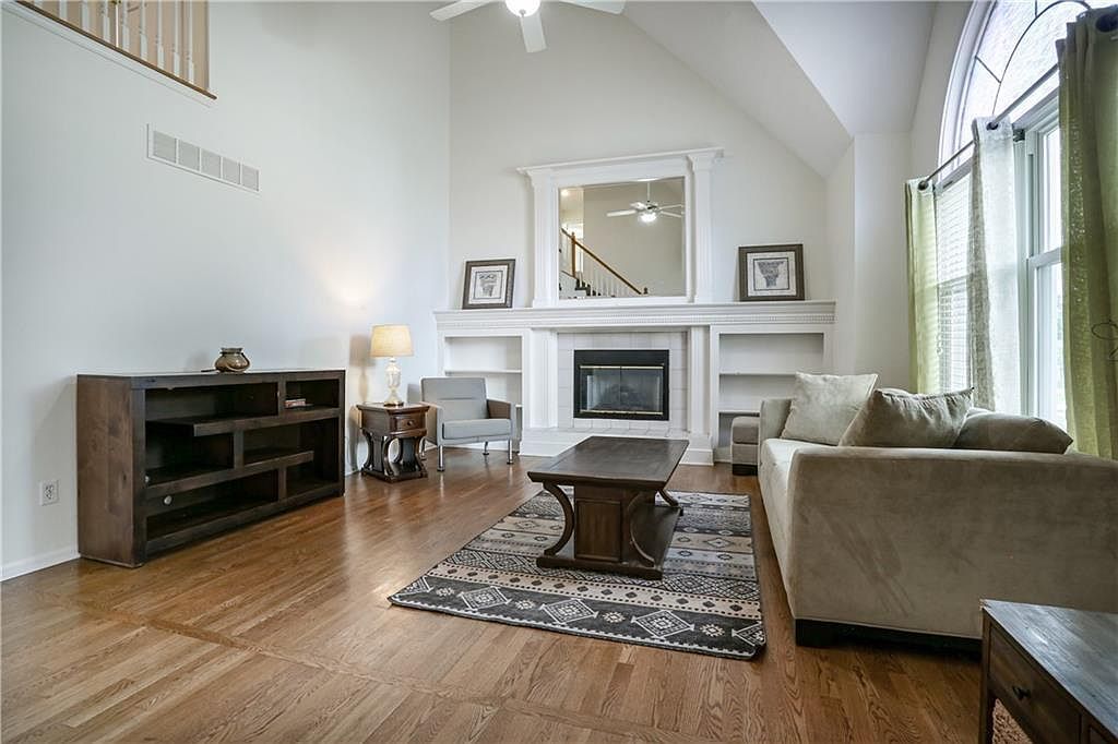 7312 N Manchester Ave Kansas City, MO 64158 - Thumbnail 4