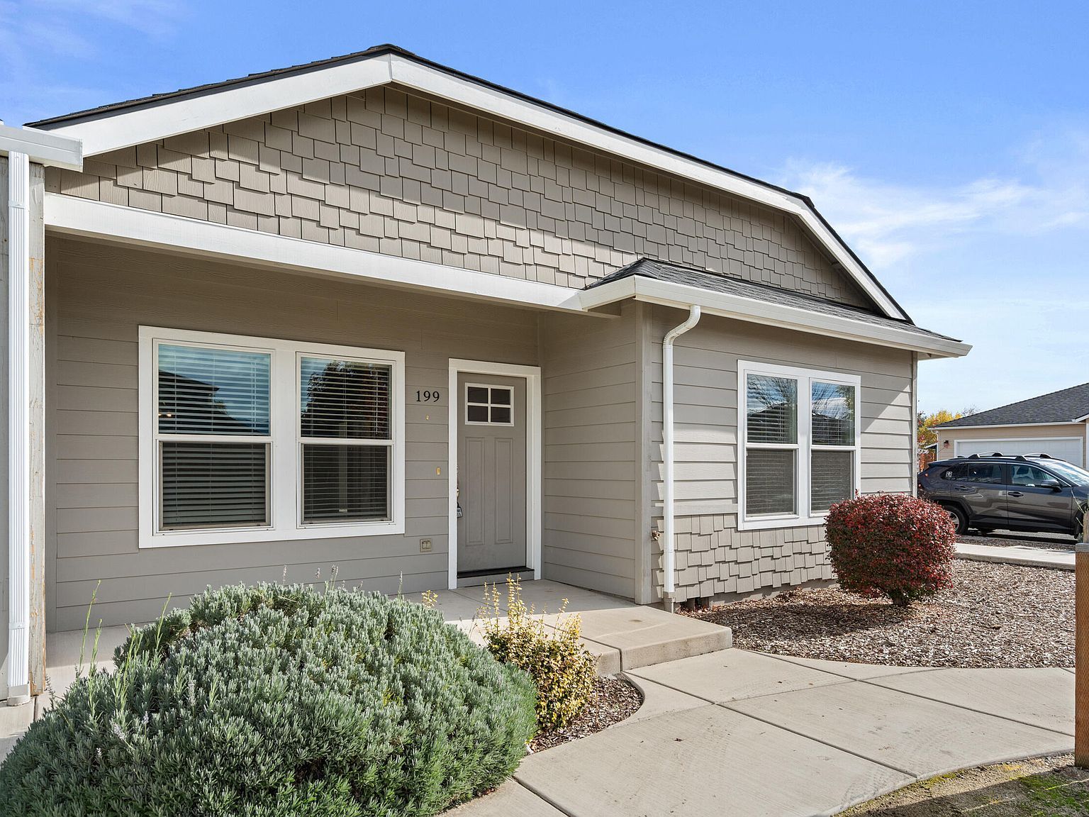 199 Mellecker Way Medford, OR 97501 - Thumbnail 4