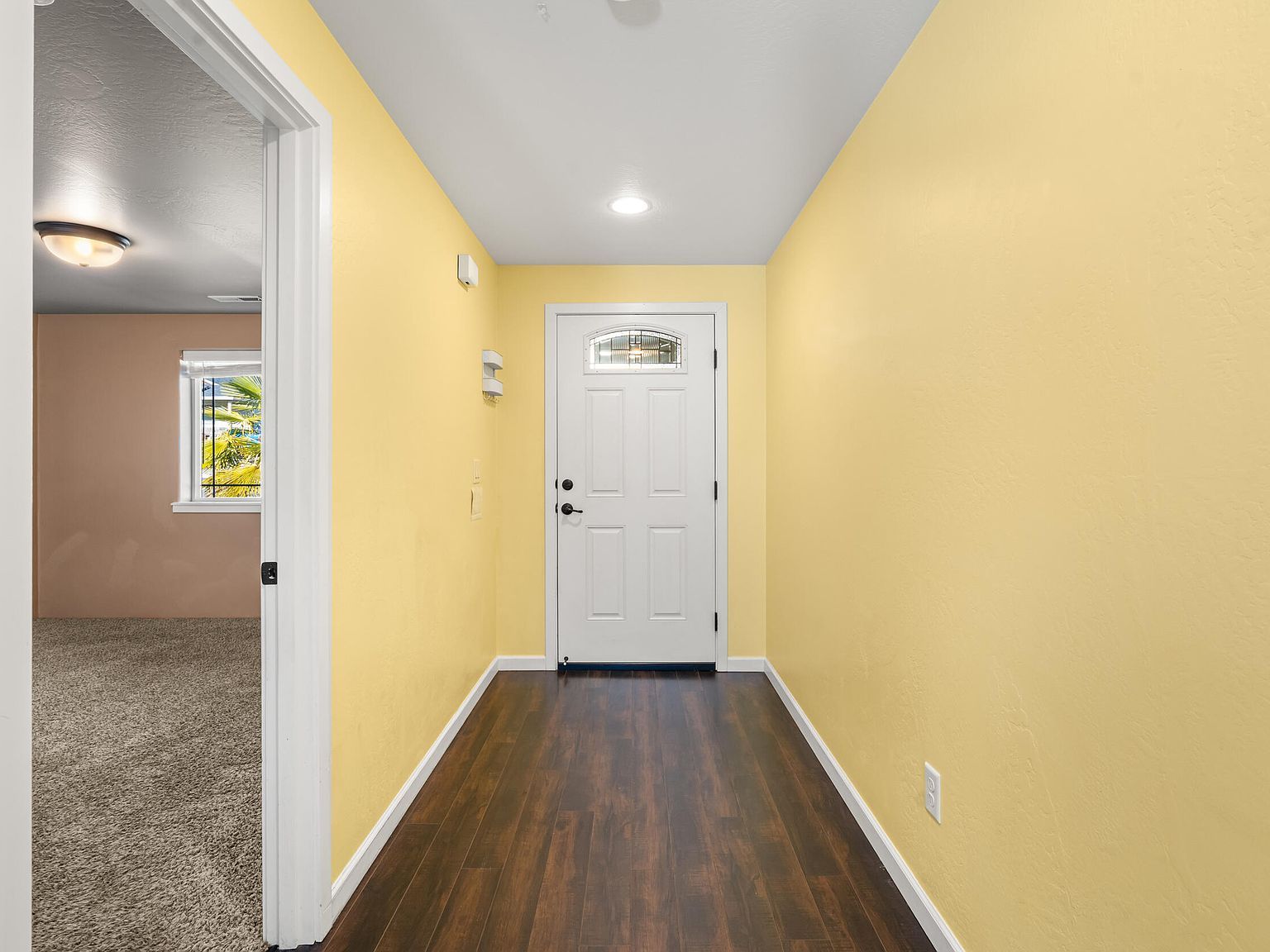 925 Sellwood Dr Eagle Point, OR 97524 - Thumbnail 4