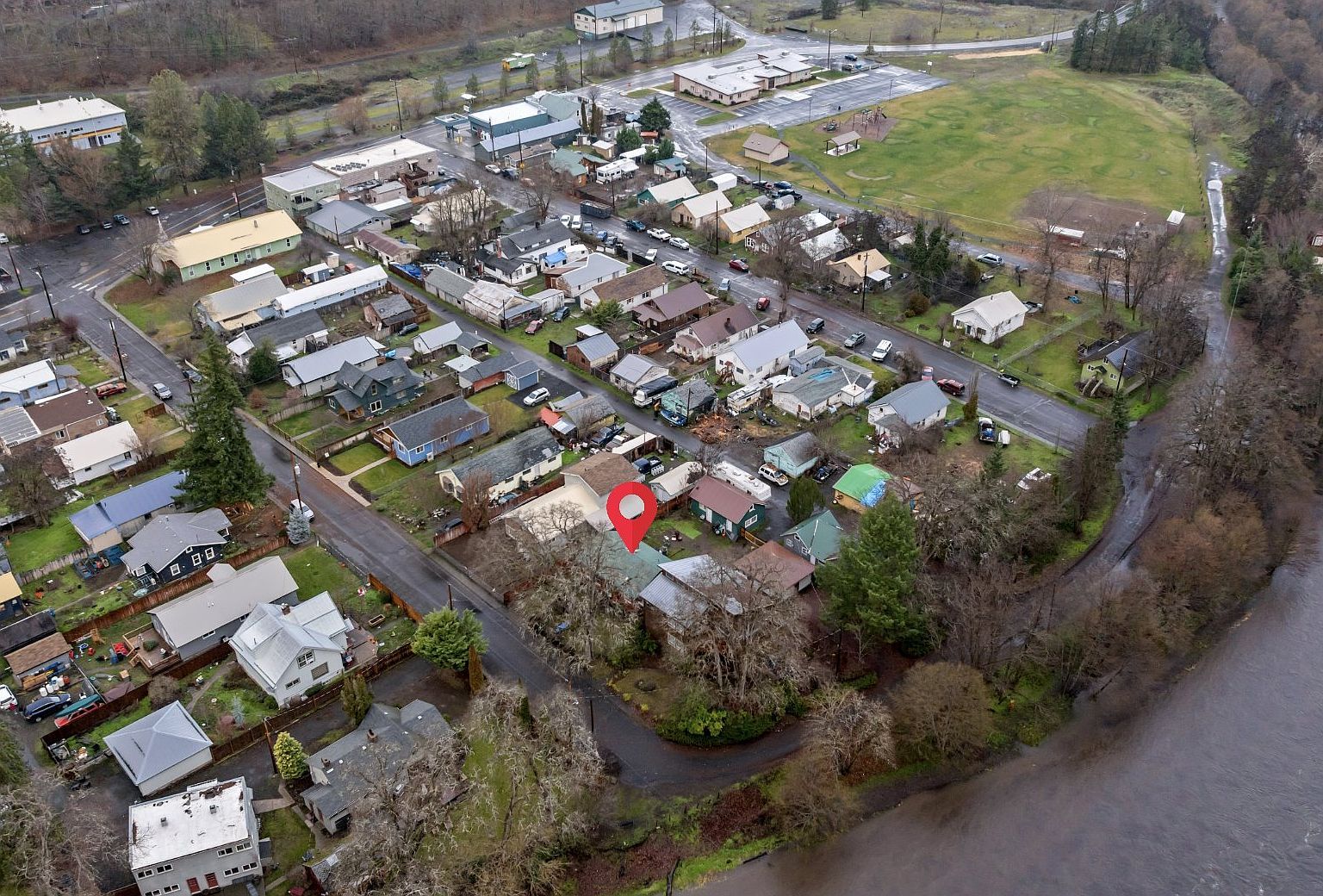 217 2nd St Klickitat, WA 98628 - Thumbnail 4