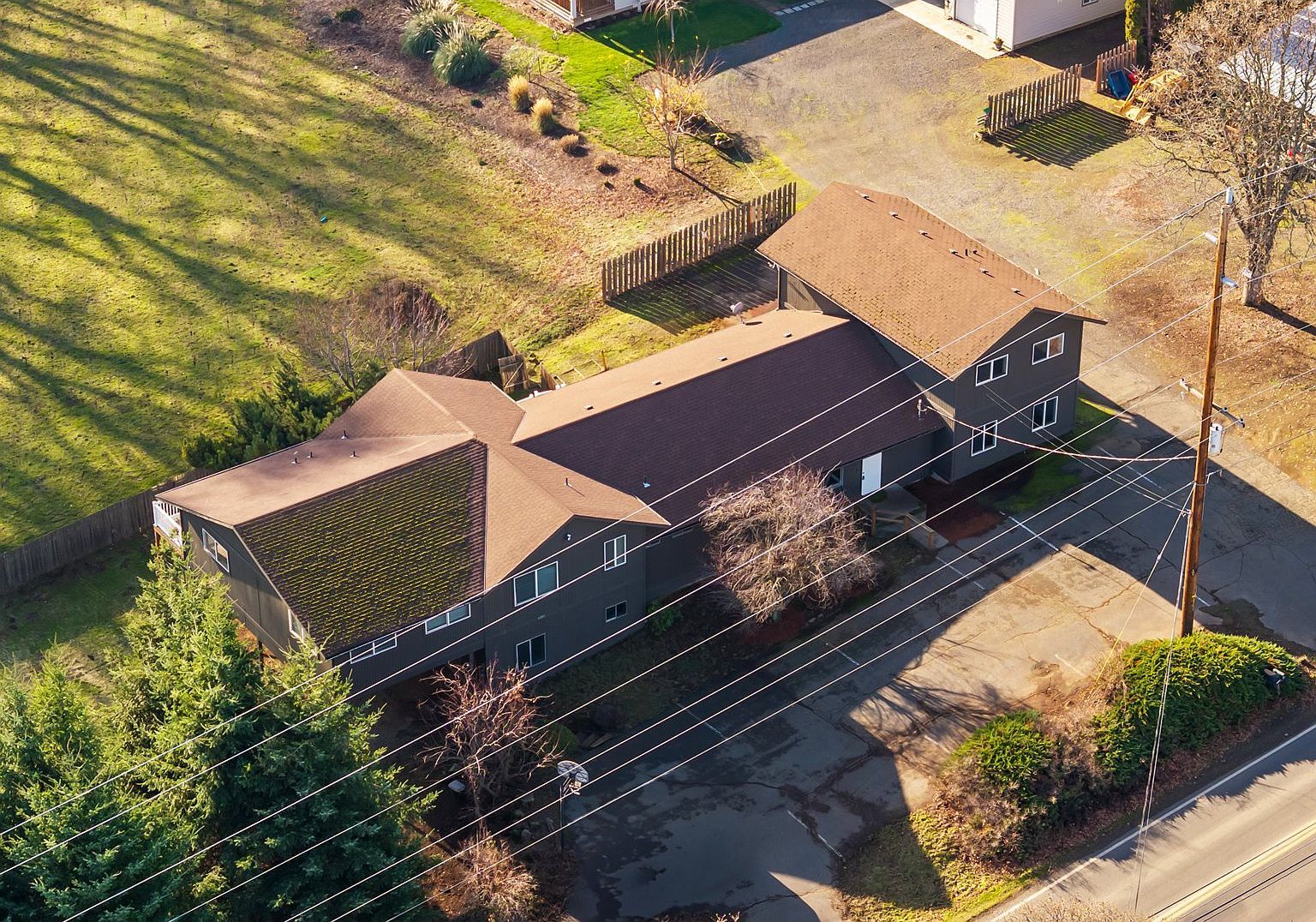 4201 Barrett Dr Hood River, OR 97031 - Thumbnail 4