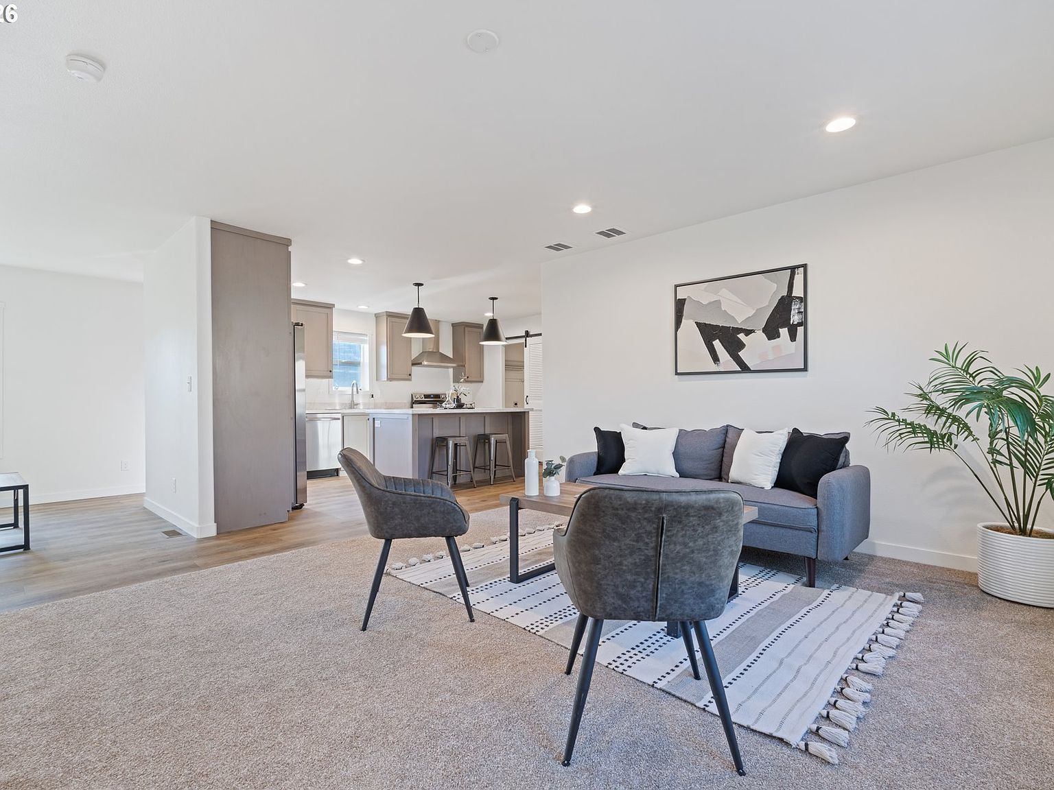 2208 W 10th St The Dalles, OR 97058 - Thumbnail 4