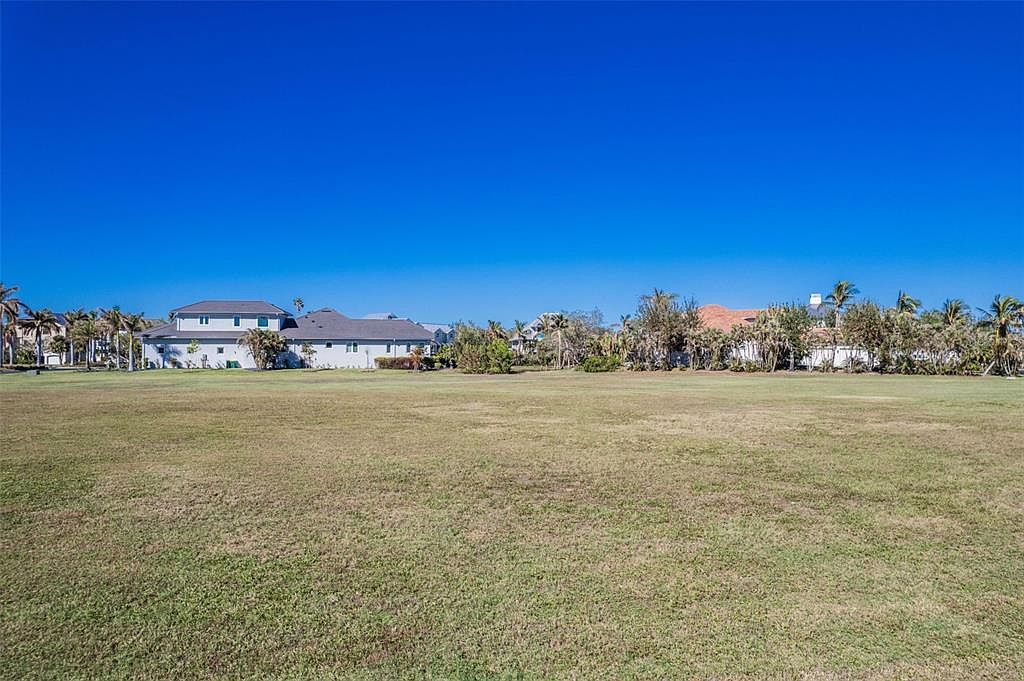 4630 Grassy Point Blvd #82 Pt Charlotte, FL 33952 - Thumbnail 4