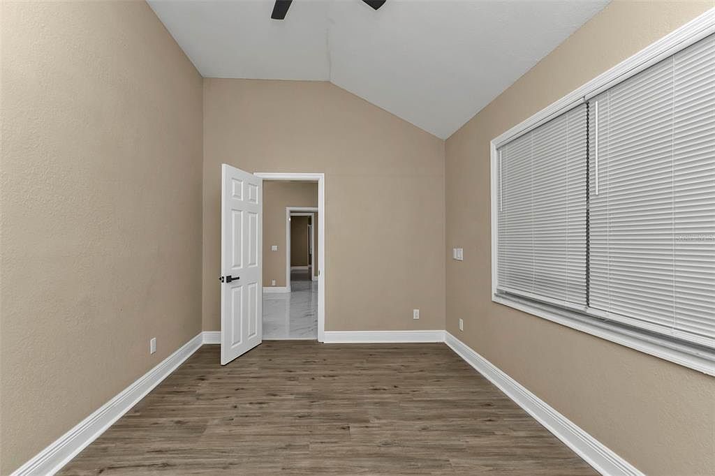 2387 Tamarind St Pt Charlotte, FL 33948 - Thumbnail 4