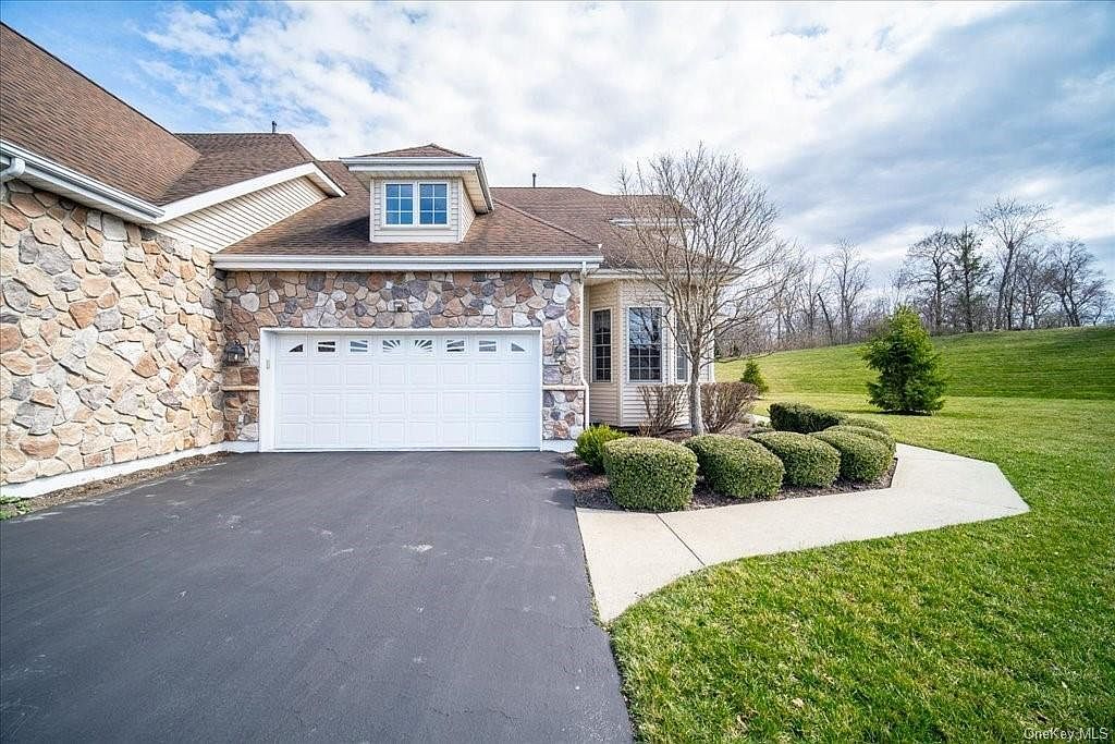 28 Alta Dr Wappingers Falls, NY 12590 - Thumbnail 4