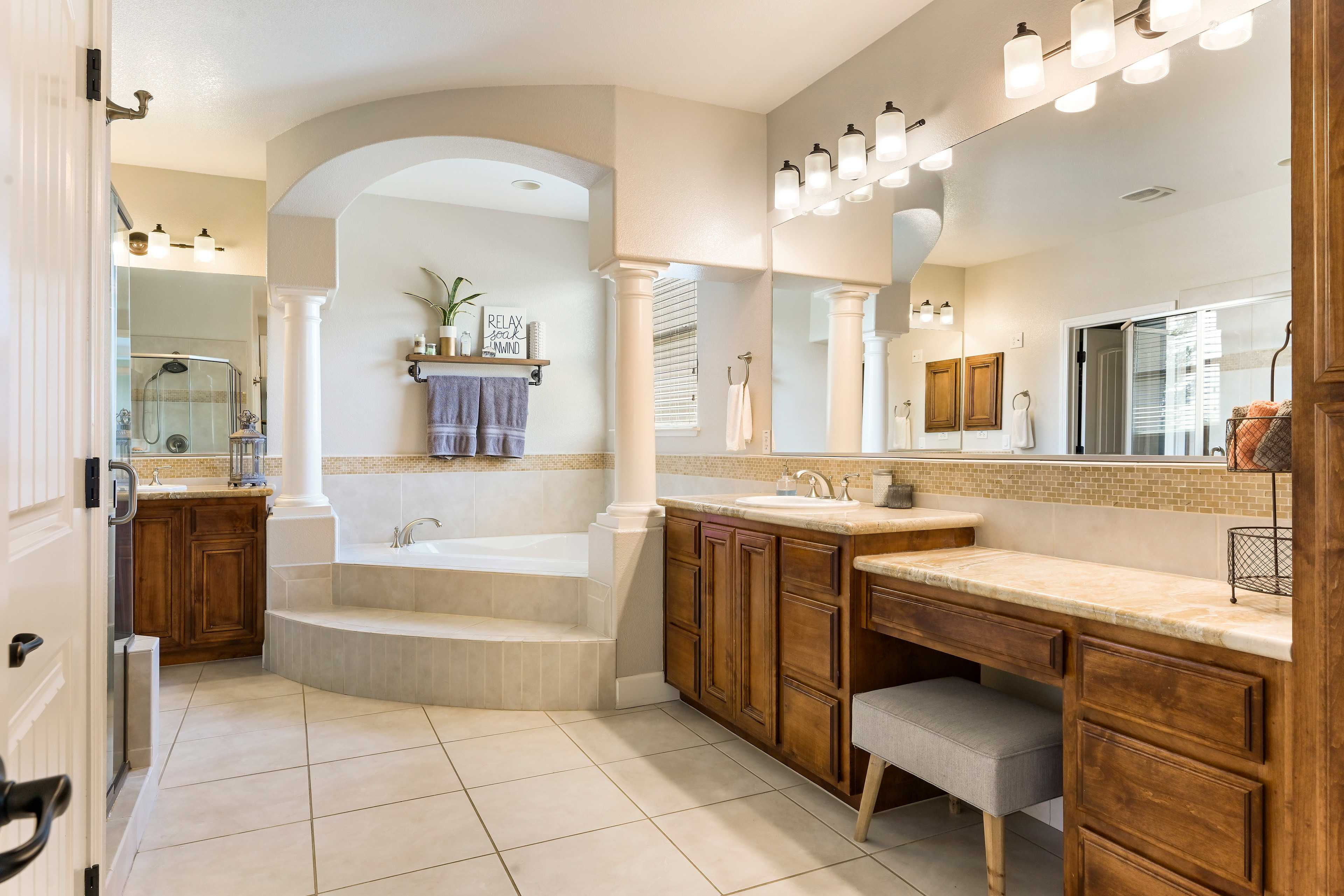 7276 Orchard Circle, Penryn, CA, 95663 - Thumbnail 4