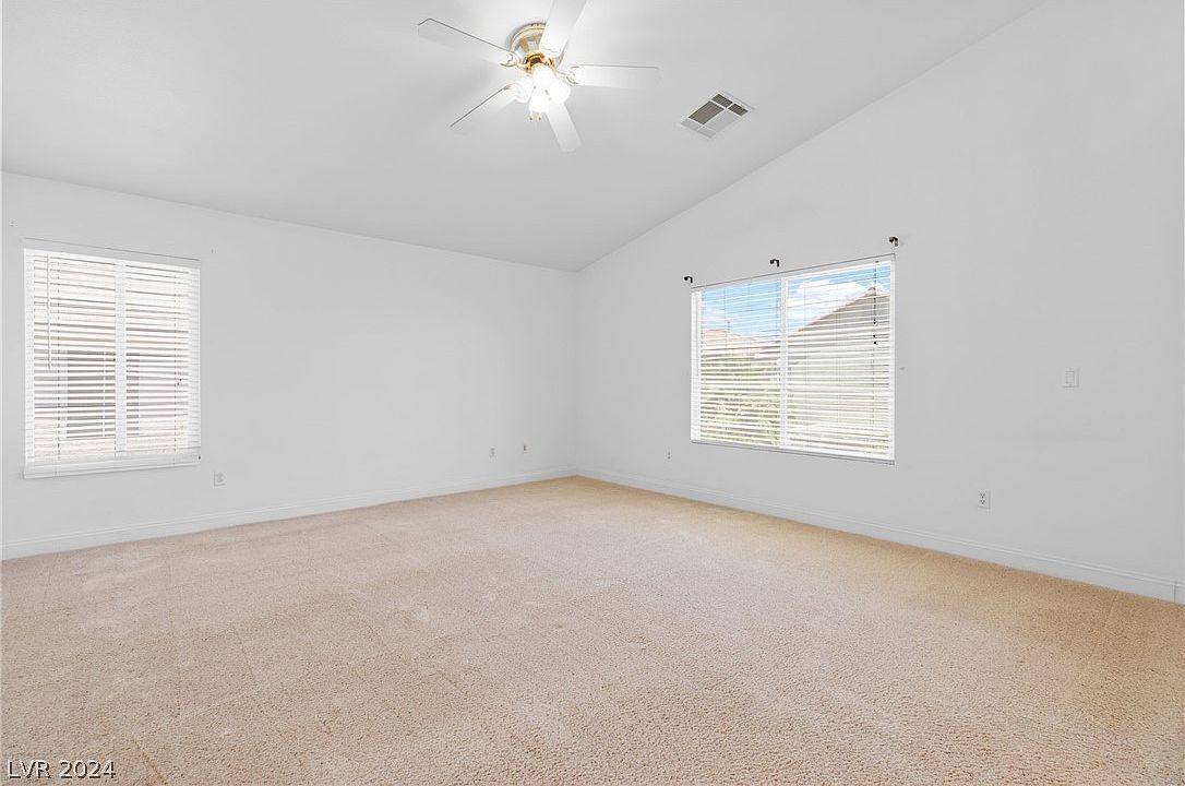 5396 Valley Wells Way Las Vegas, NV 89113 - Thumbnail 4
