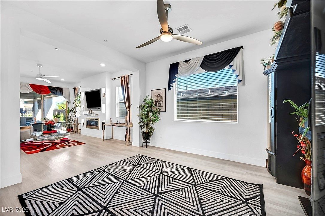 12468 Primrose Grove Ln Las Vegas, NV 89138 - Thumbnail 4