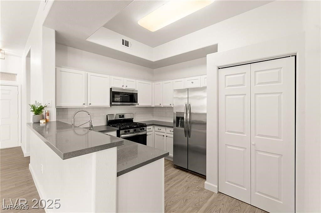 700 Carnegie St APT 3214 Henderson, NV 89052 - Thumbnail 4