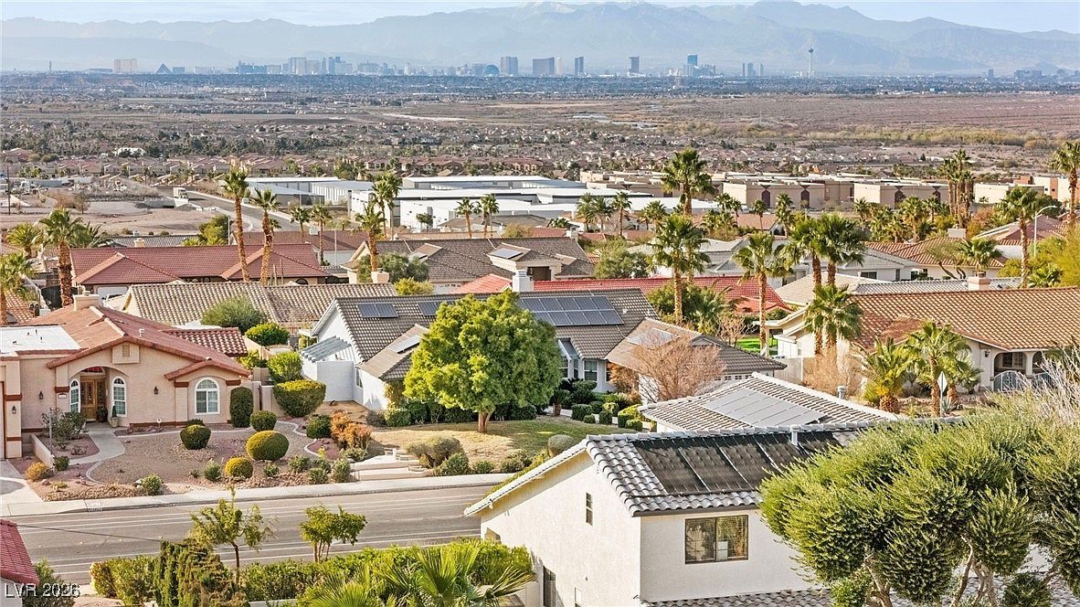 1013 Calico Ridge Dr Henderson, NV 89011 - Thumbnail 4