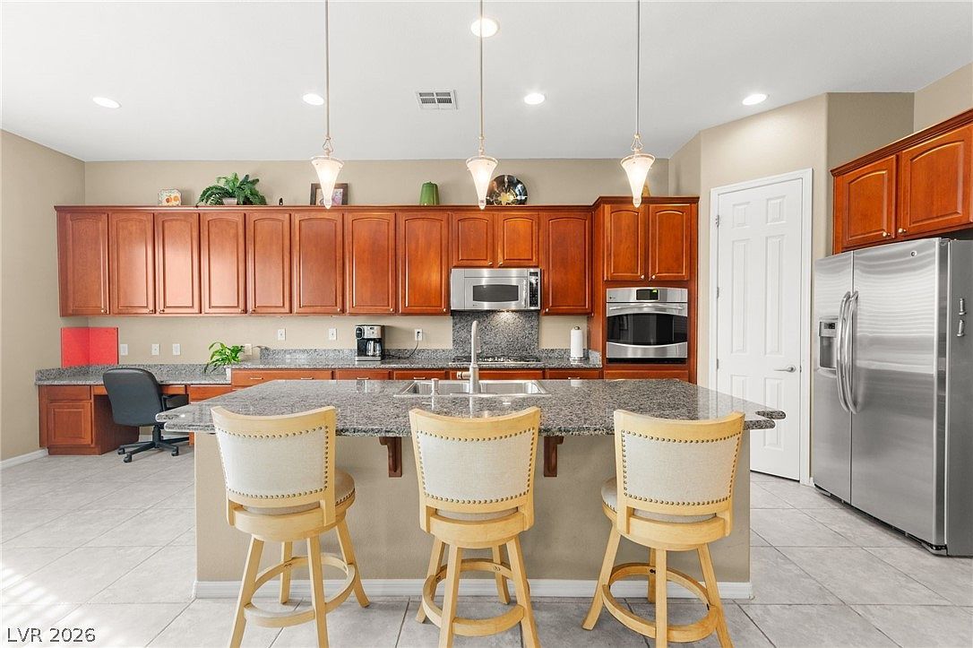 2479 Blair Castle St Henderson, NV 89044 - Thumbnail 4