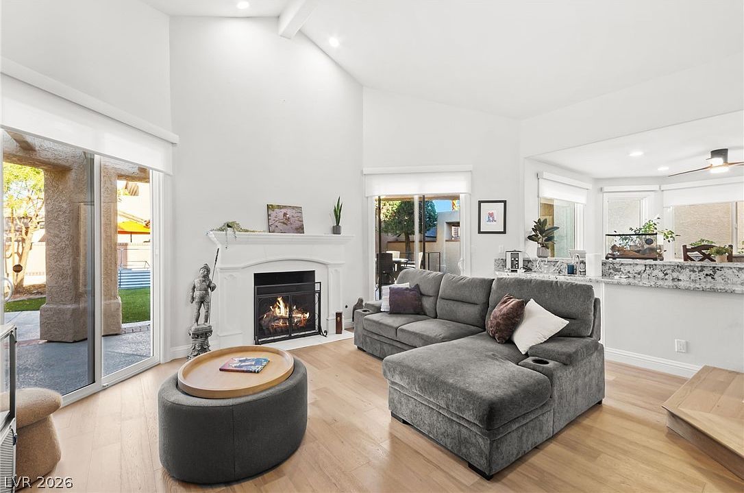 5090 Breakers Ln Las Vegas, NV 89113 - Thumbnail 4