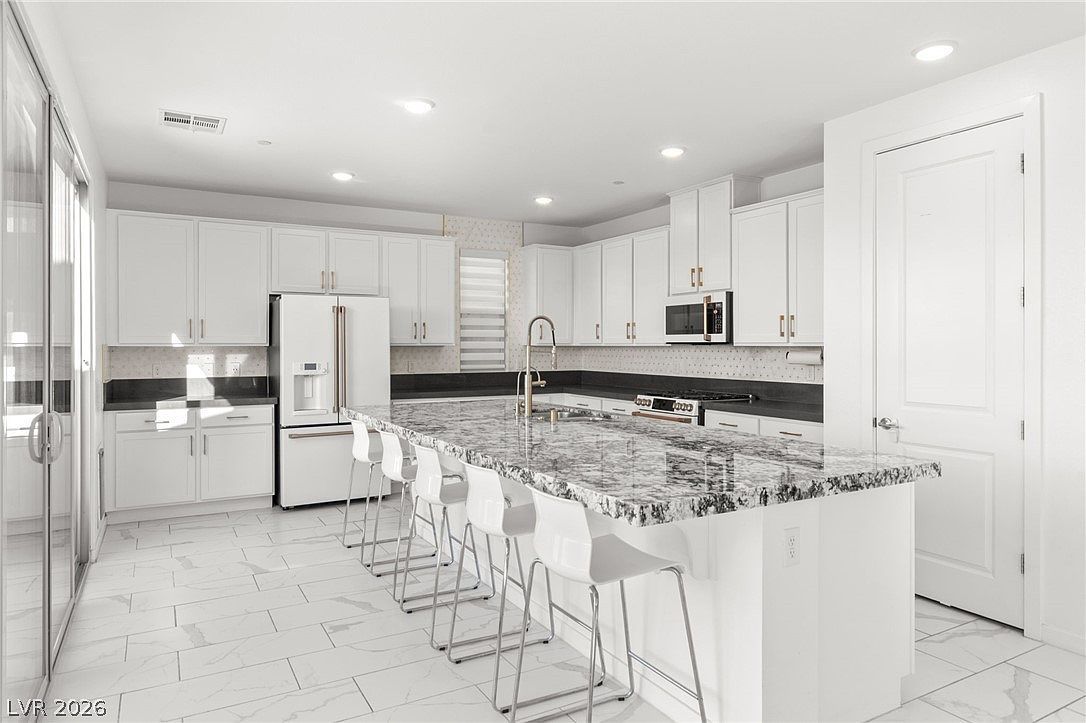 3392 Solarino Ln Henderson, NV 89044 - Thumbnail 4