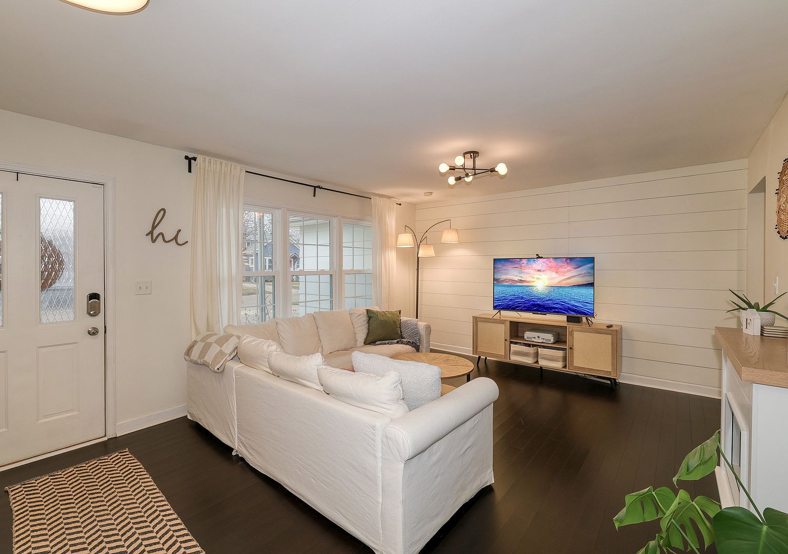 724 S Jefferson St Batavia, IL 60510 - Thumbnail 4