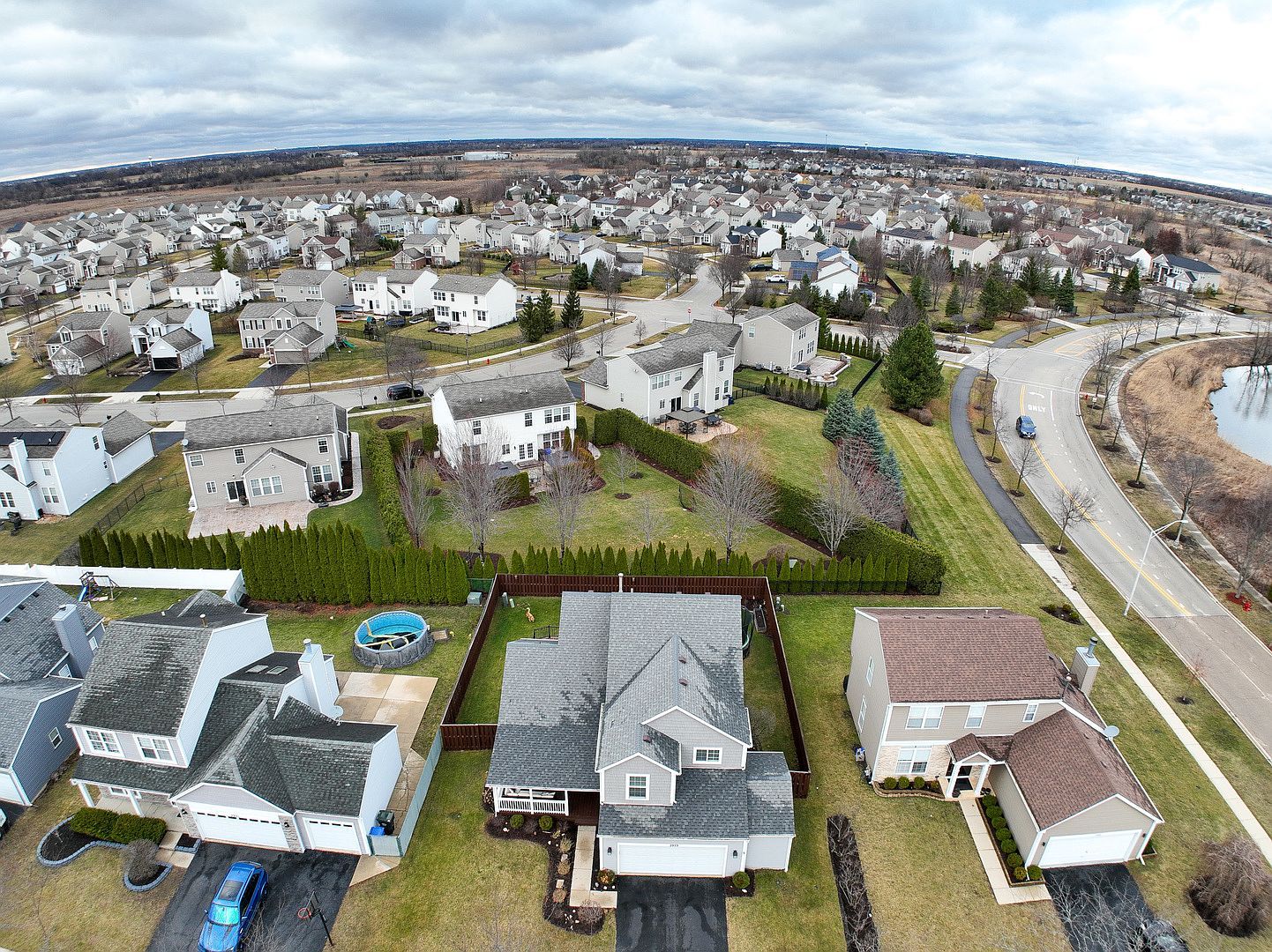 2953 Deerpath Ct Carpentersville, IL 60110 - Thumbnail 4