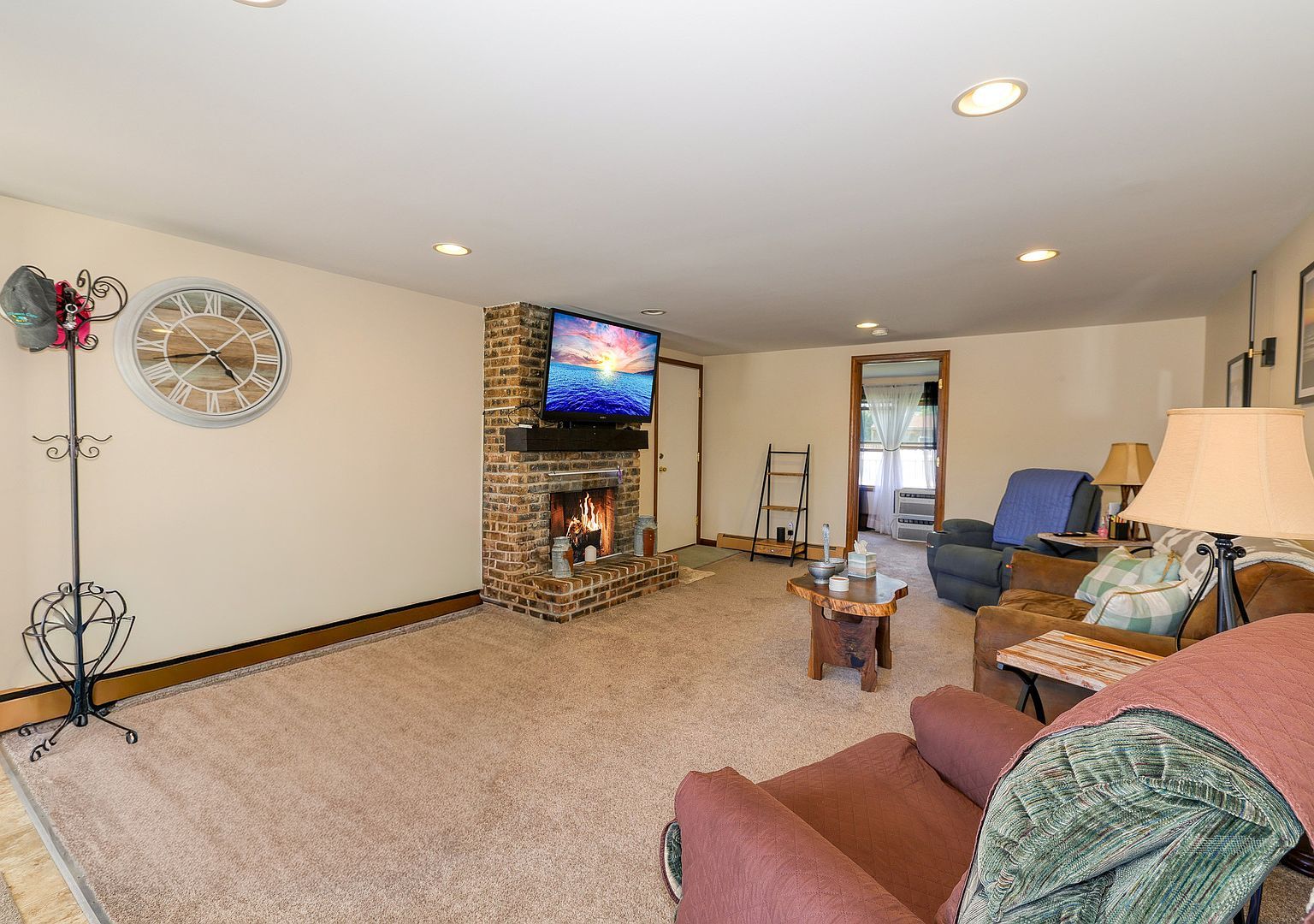220 S 1st St Elburn, IL 60119 - Thumbnail 4