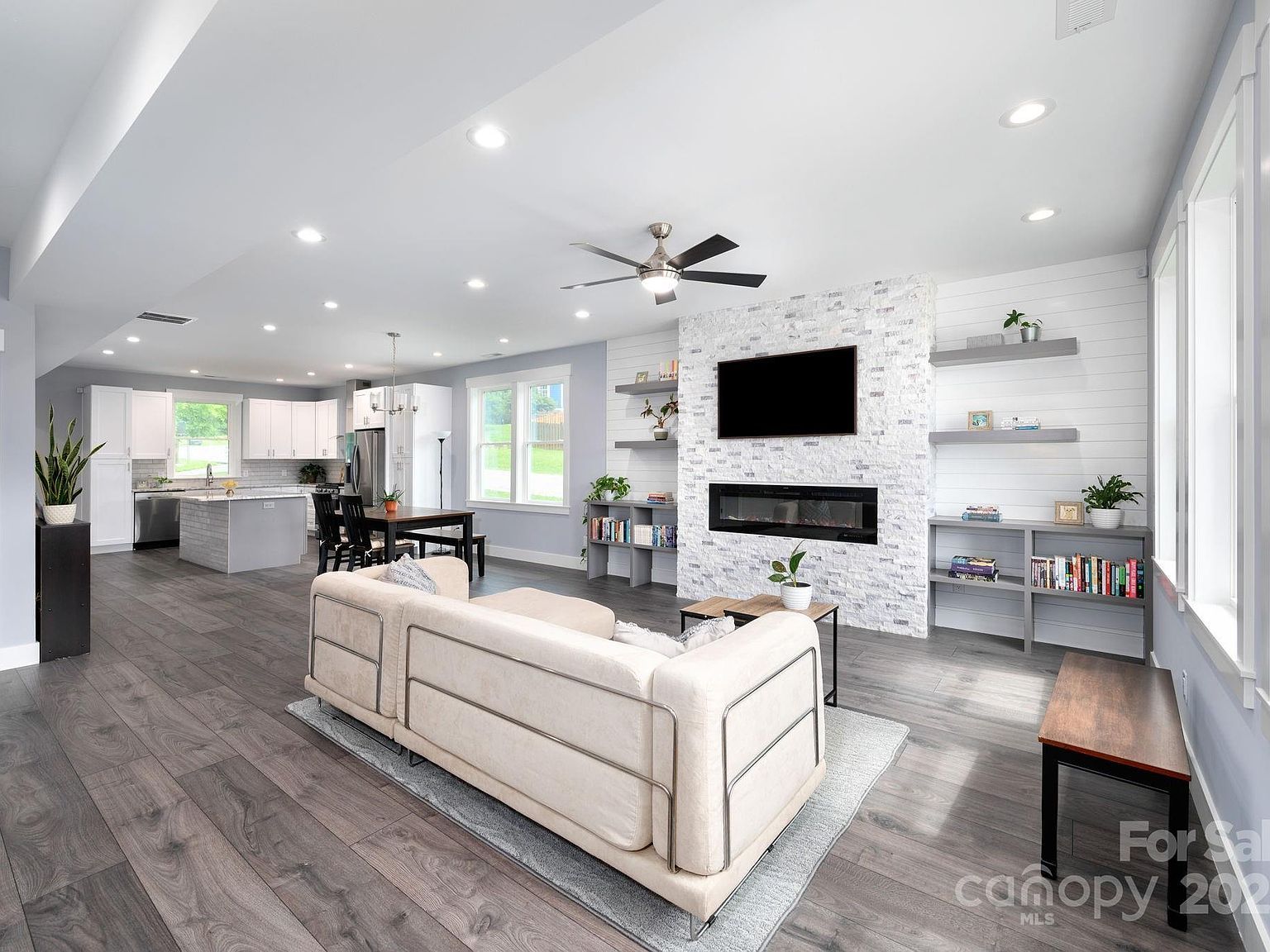 1 Jennlynn Dr Arden, NC 28704 - Thumbnail 4