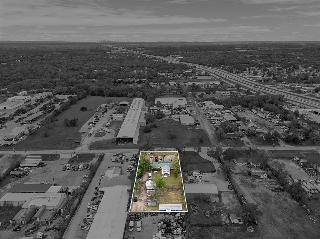 303 W Simonds Rd Seagoville, TX 75159 - Thumbnail 4