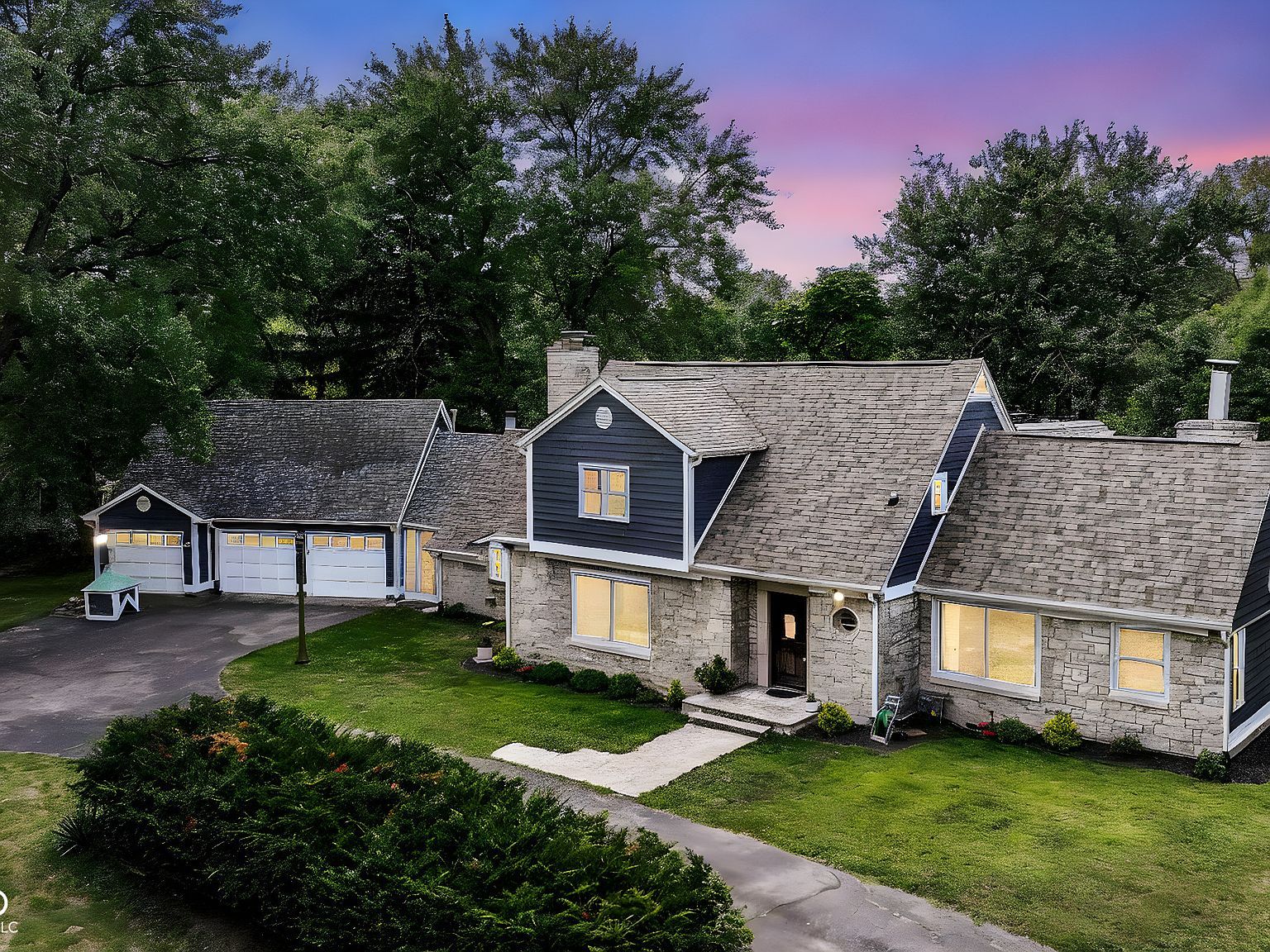 7320 Highland Rd Indianapolis, IN 46268 - Thumbnail 4