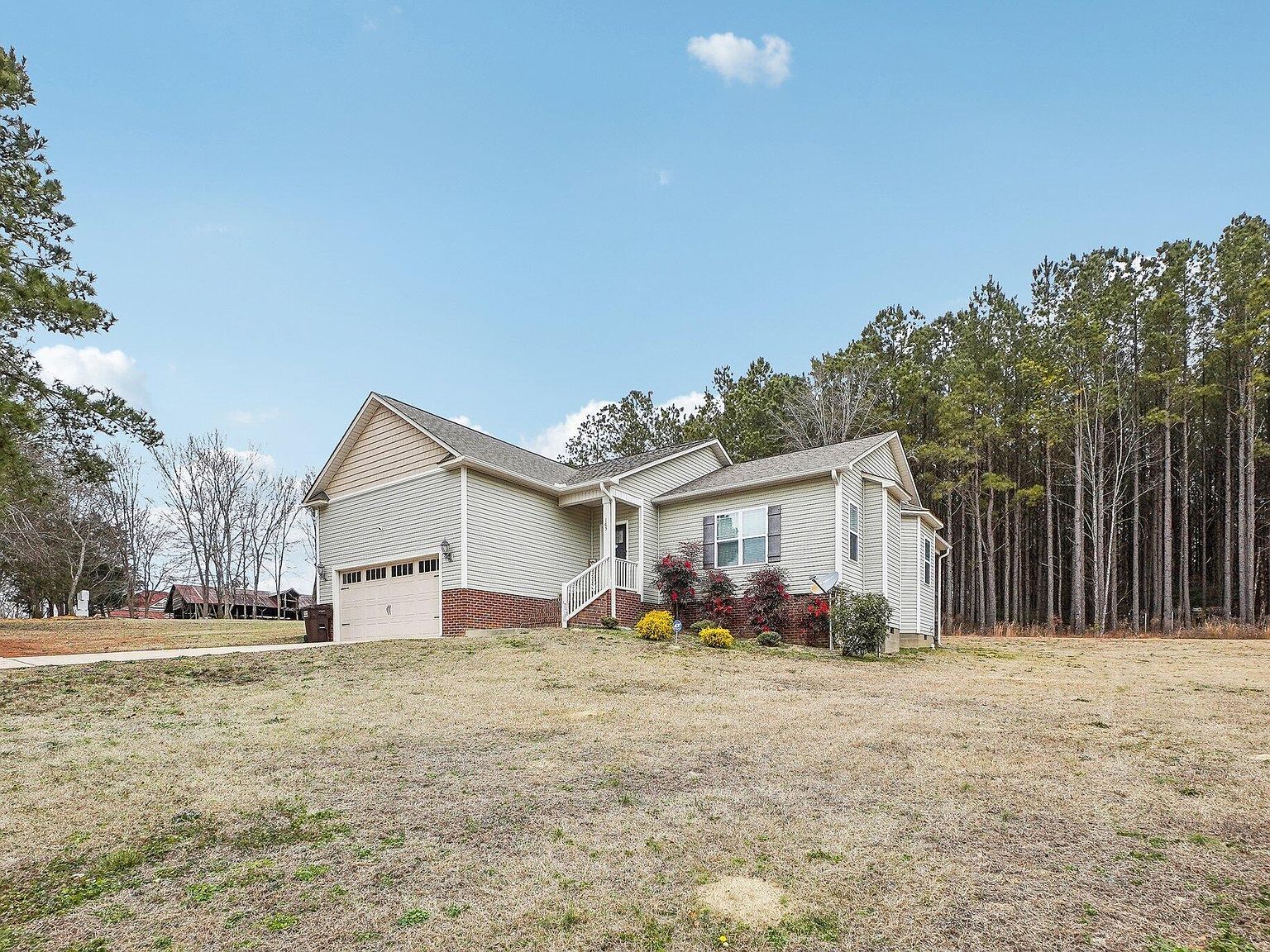 165 Turlington Rd Dunn, NC 28334 - Thumbnail 4