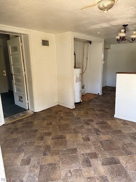 9571 Rowes Point Rd Hayes, VA 23072 - Thumbnail 4