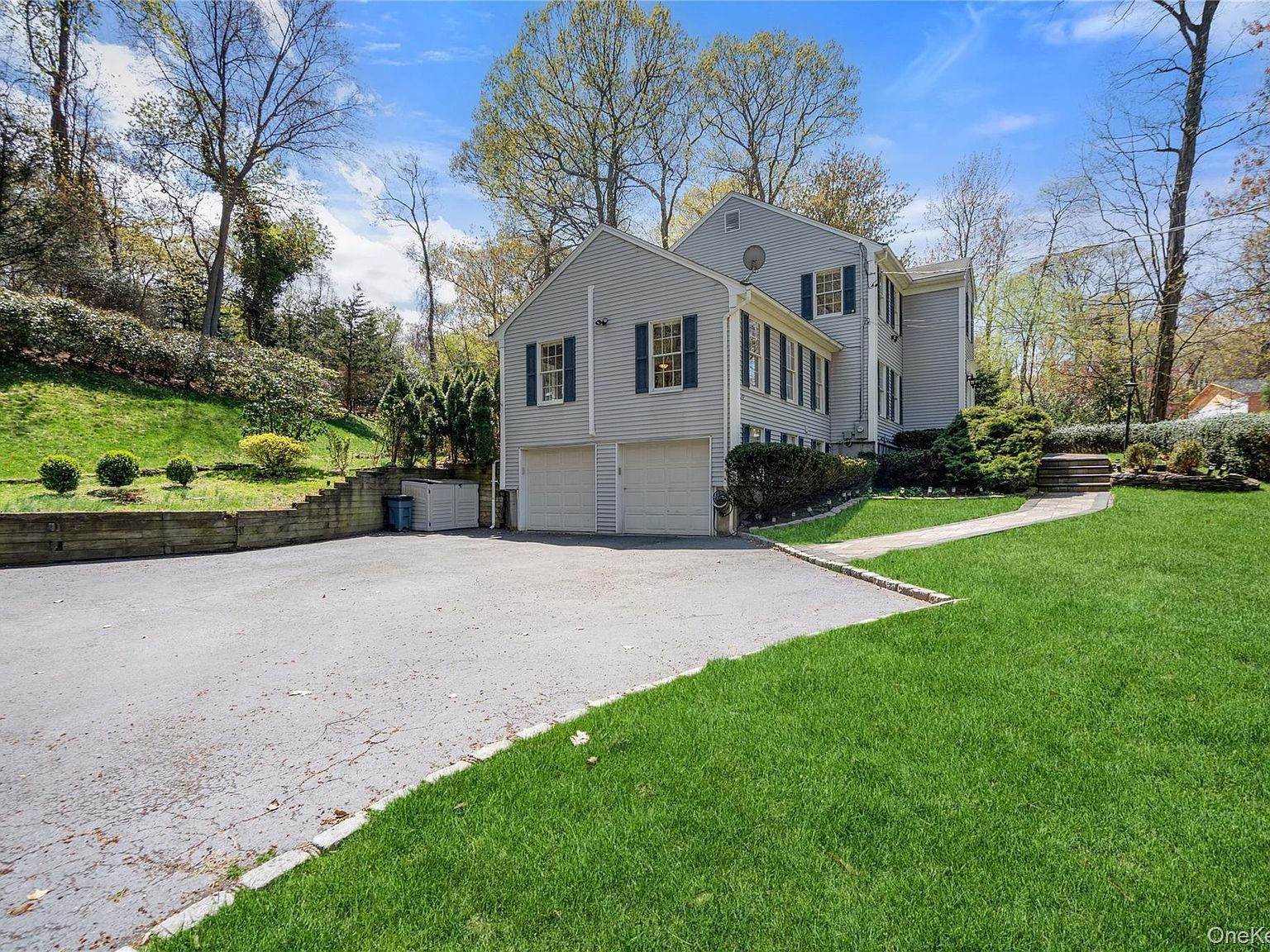 8 Dogwood Rd Stony Brook, NY 11790 - Thumbnail 4