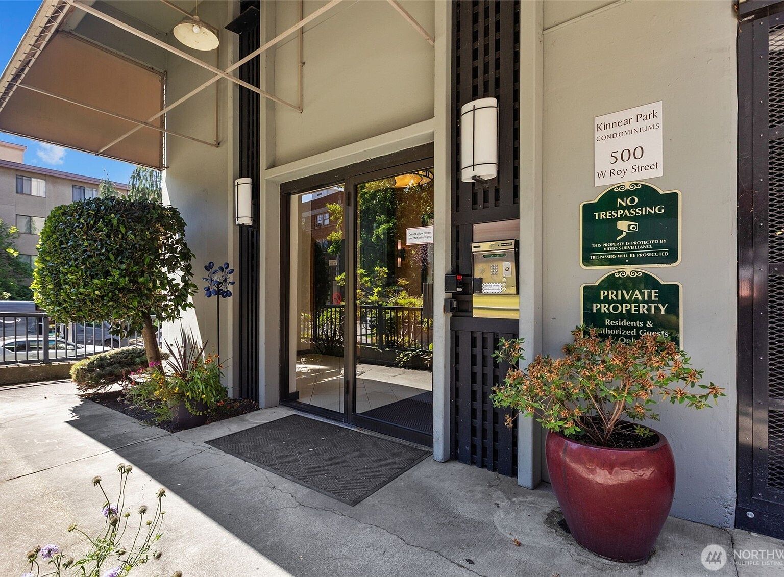 500 W Roy St APT W103 Seattle, WA 98119 - Thumbnail 4