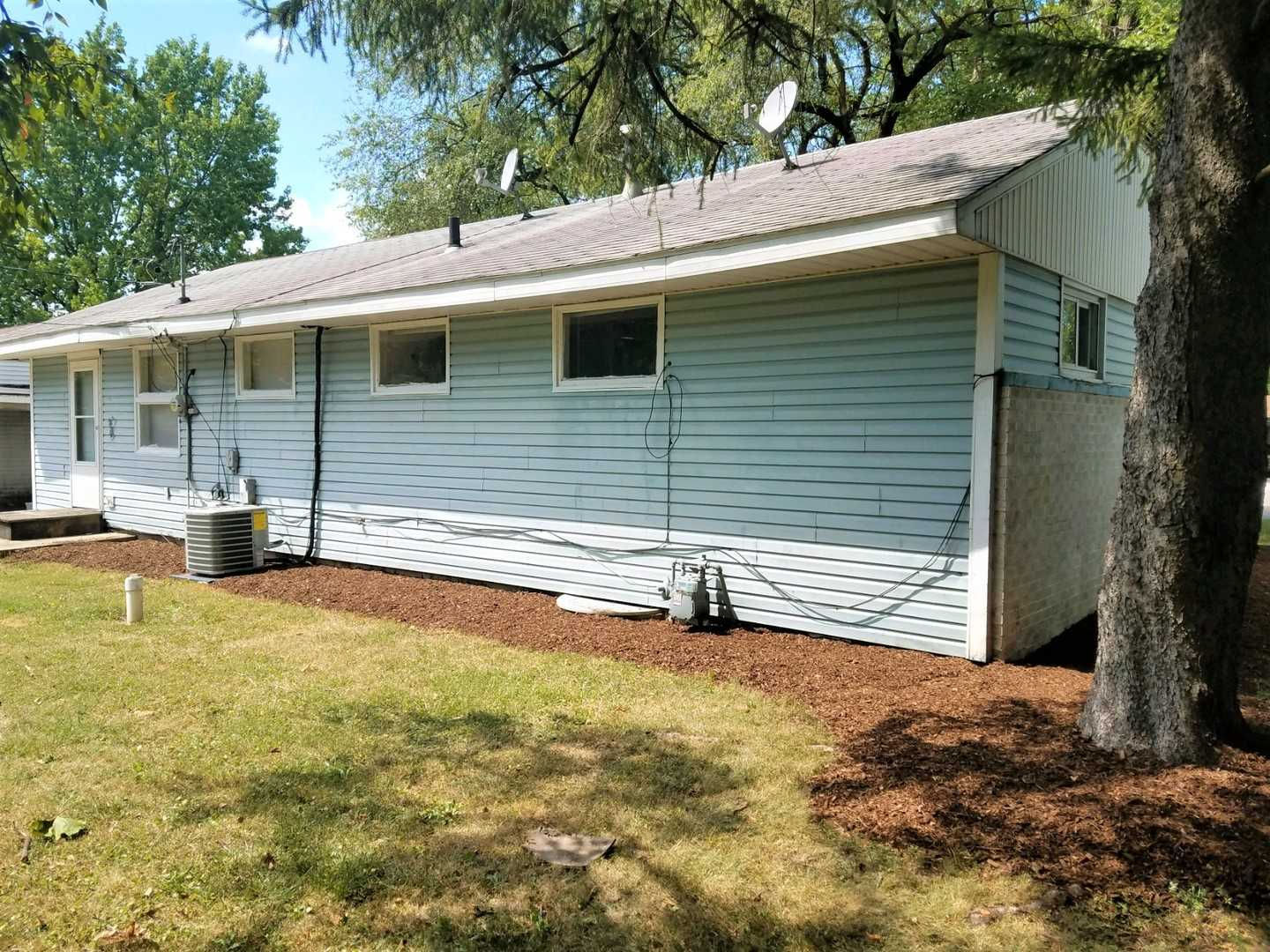 1211 West Bradley Avenue, Champaign, IL, USA, 61821 - Thumbnail 4