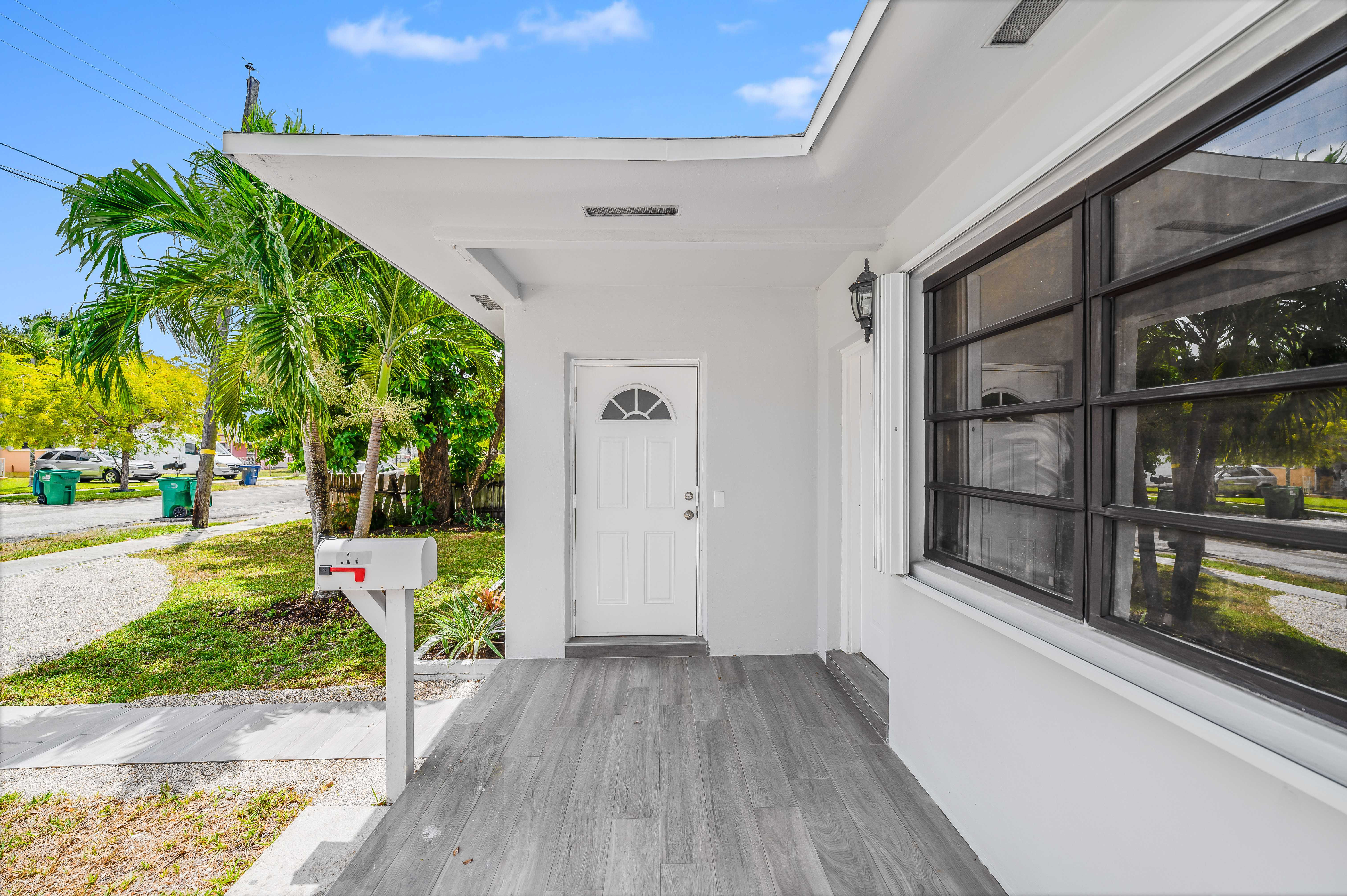 2331 Northwest 96th Street, Miami, FL, USA, 33147 - Thumbnail 4