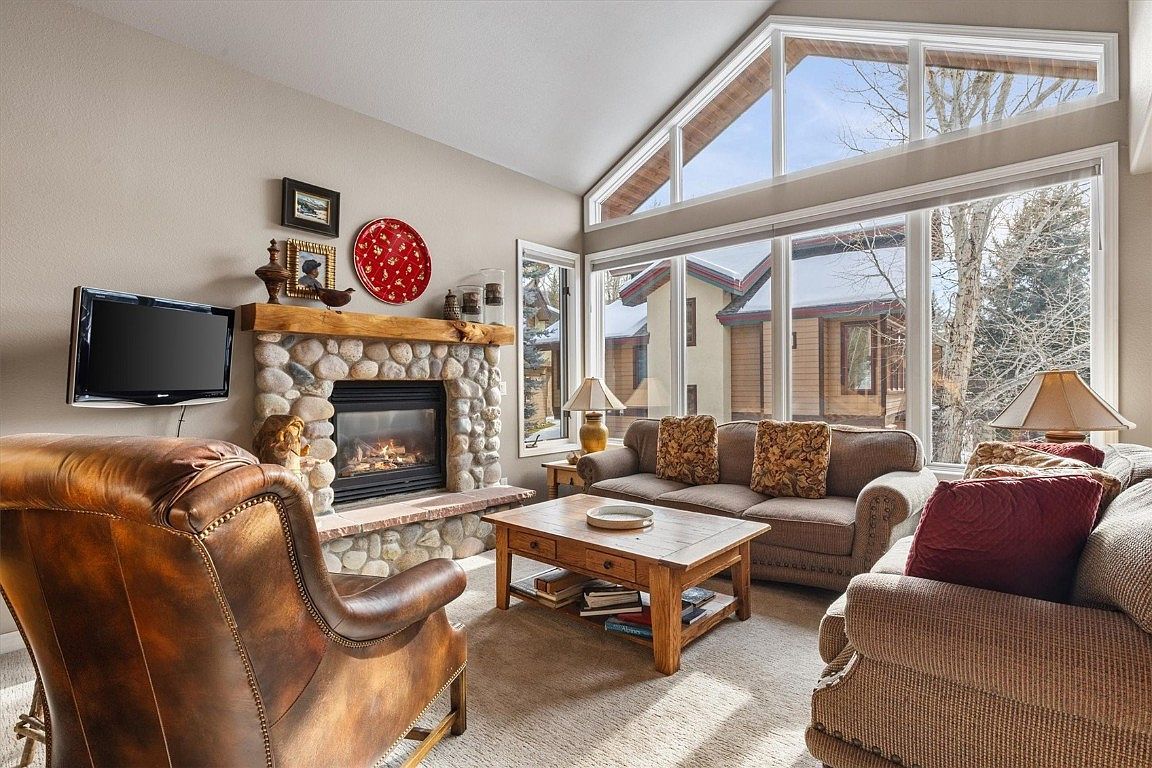 2857 Saint Moritz Way Steamboat Springs, CO 80487 - Thumbnail 4