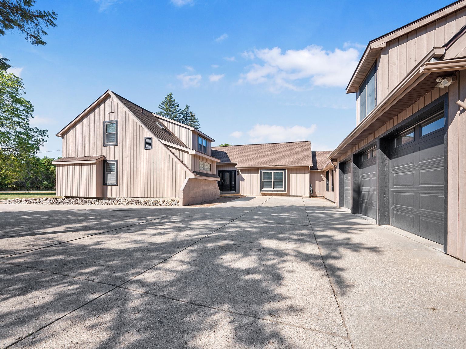 20616 Madison Ave Big Rapids, MI 49307 - Thumbnail 4