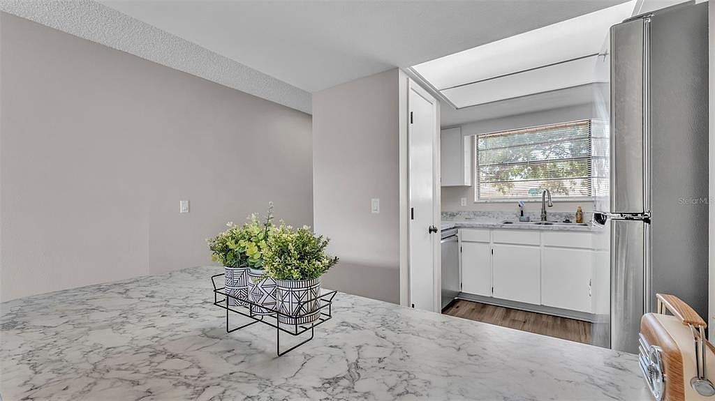 6056 Topher Trl Mulberry, FL 33860 - Thumbnail 4