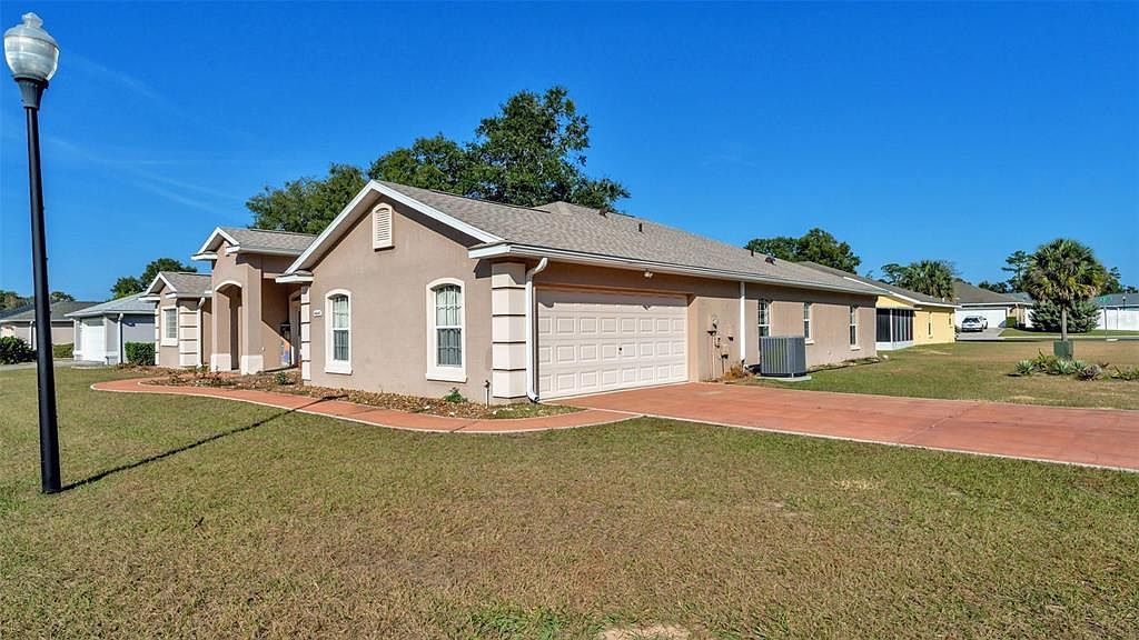 4647 NE 15th St Ocala, FL 34470 - Thumbnail 4