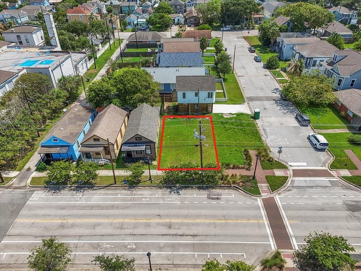 1320 27th St Galveston, TX 77550 - Thumbnail 4