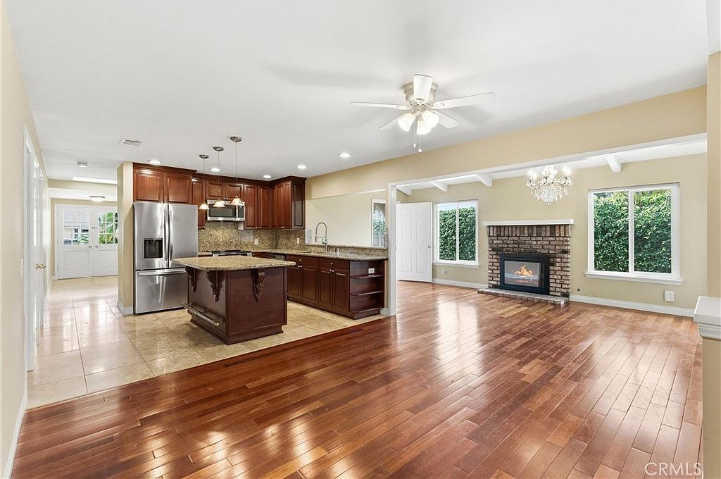 1801 N Glenview Ave Anaheim, CA 92807 - Thumbnail 4