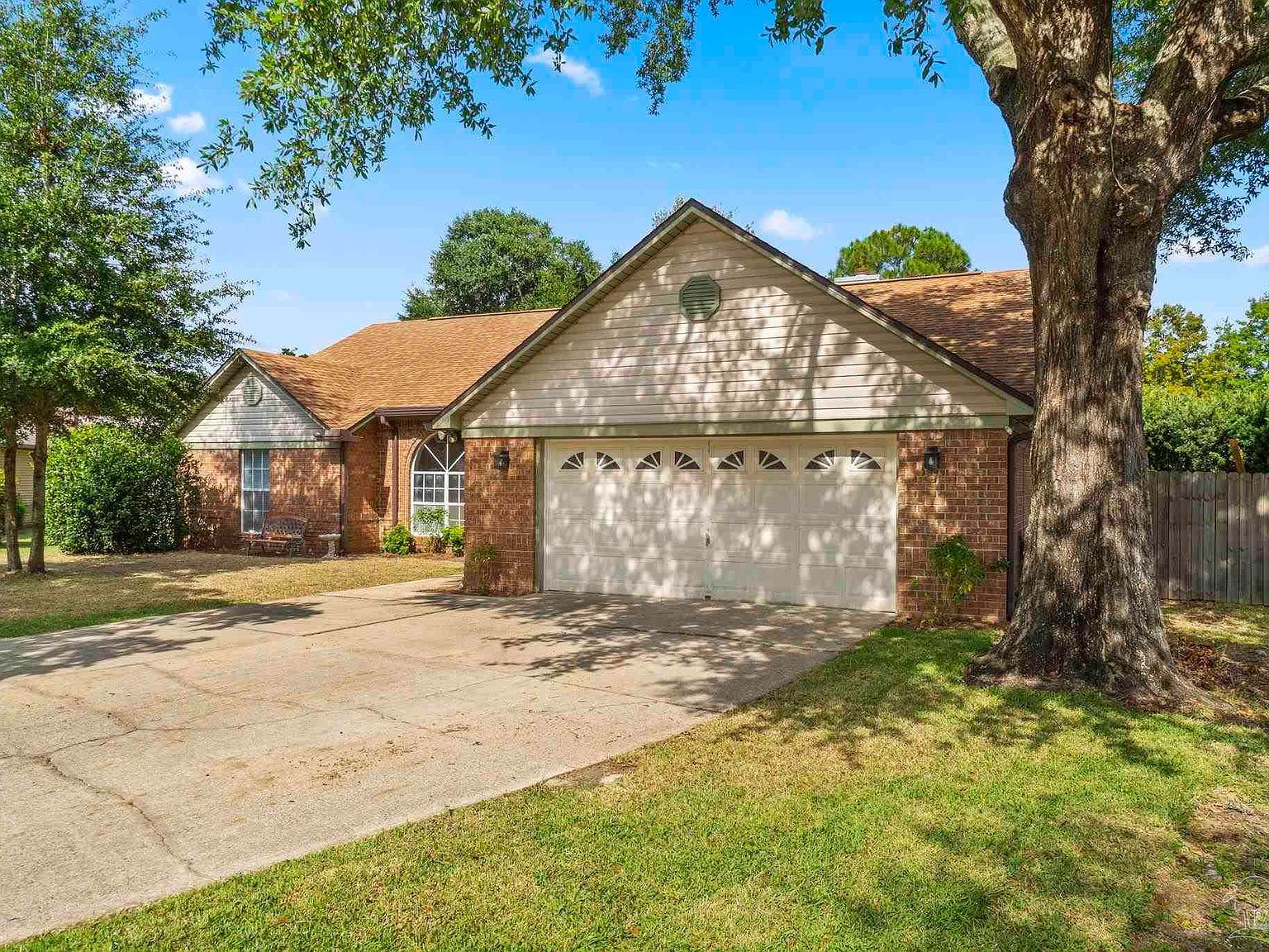 2840 Semoran Ct Pensacola, FL 32503 - Thumbnail 4