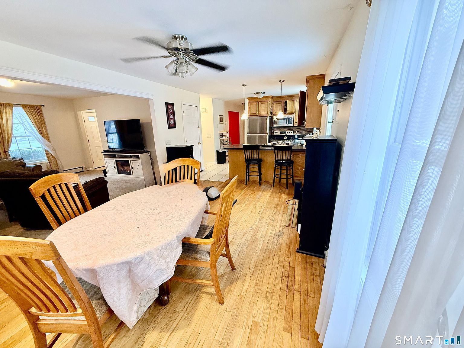 12 Cove Brook Ln Uncasville, CT 06382 - Thumbnail 4