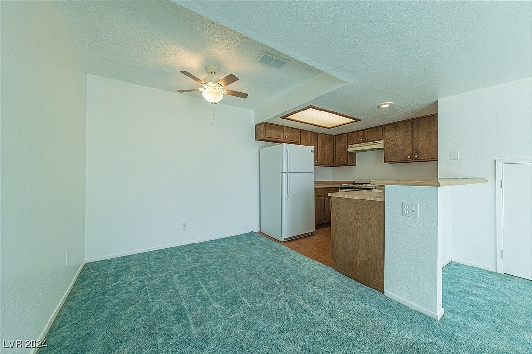 3811 Desert Marina Dr APT 126 Laughlin, NV 89029 - Thumbnail 4
