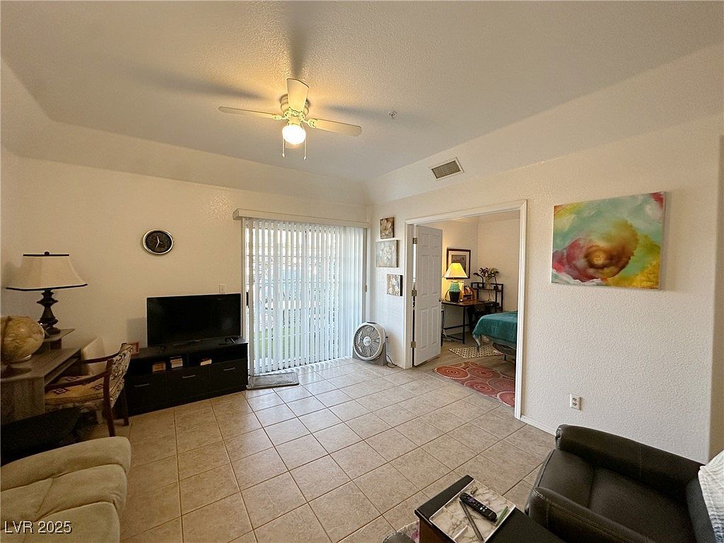 3550 Bay Sands Dr APT 1101 Laughlin, NV 89029 - Thumbnail 4