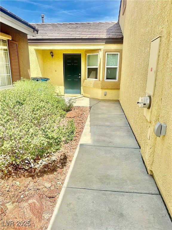2851 China Cove St Laughlin, NV 89029 - Thumbnail 4