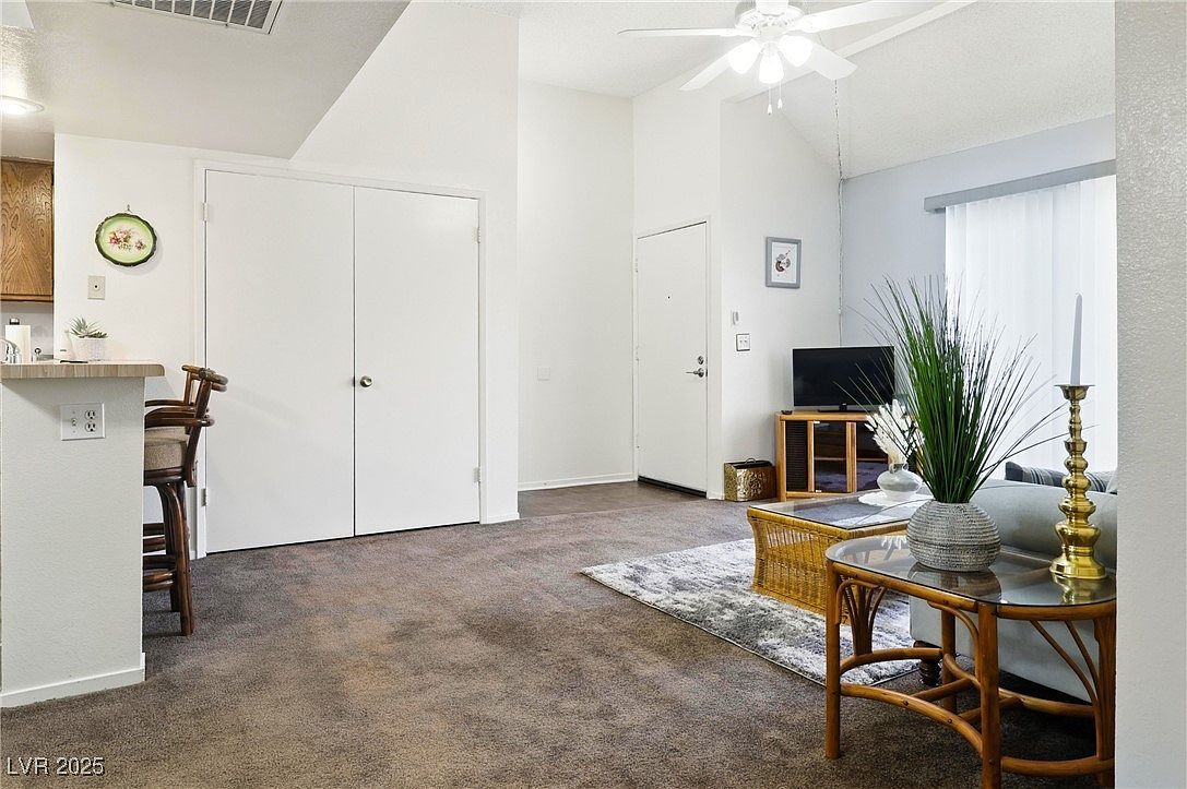 3730 Desert Marina Dr APT 16 Laughlin, NV 89029 - Thumbnail 4