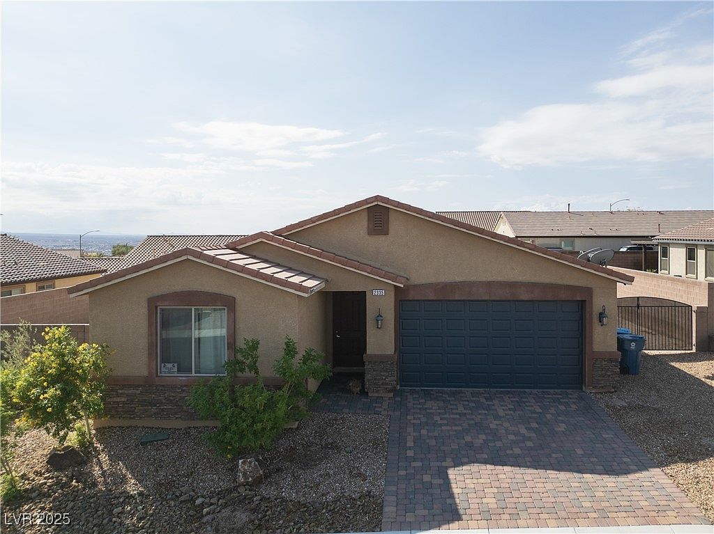 2335 Brookings Harbor Dr Laughlin, NV 89029 - Thumbnail 4