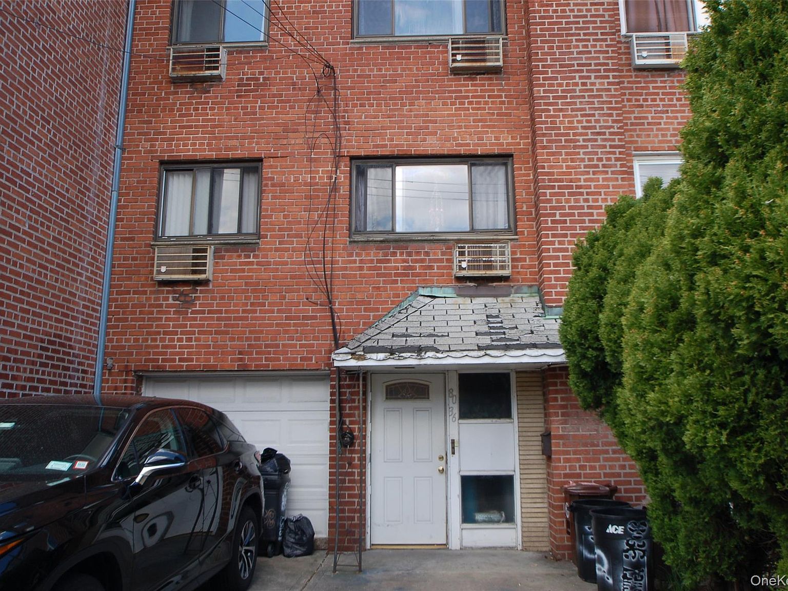 8036 138th St Jamaica, NY 11435 - Thumbnail 4