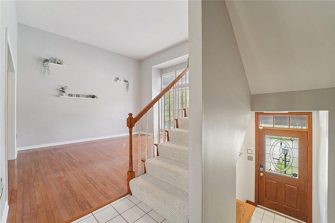 2119 Huntington Ct Wexford, PA 15090 - Thumbnail 4