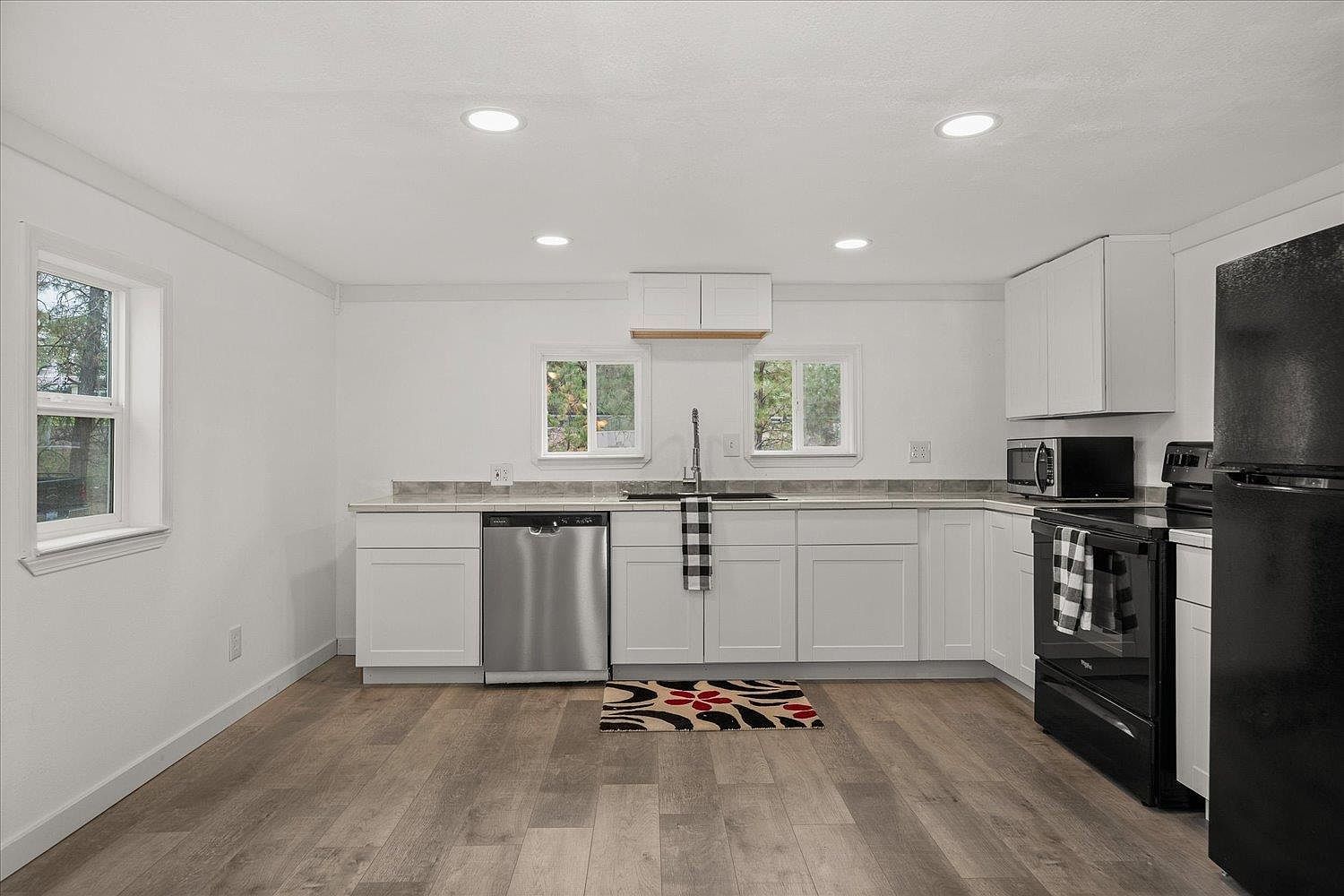 34314 N Newport Hwy Chattaroy, WA 99003 - Thumbnail 4